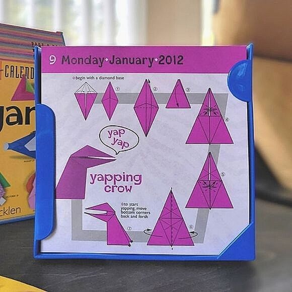 NWT Origami page-a-day 2012 calendar - Picture 5 of 11